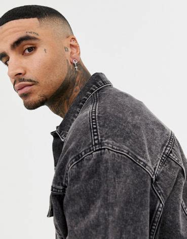 Мужские серьги в ухо (41 фото): модели из золота и серебра, гвоздики ...