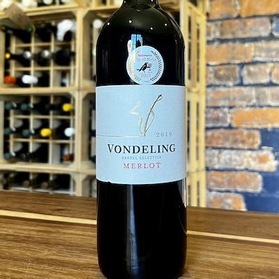 Vondeling Barrel Select Merlot Han Drinks Solo Wine Club