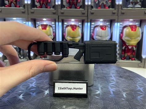 Dc The Dark Knight Rises Hot Toys Scale Dx Batman Bruce Wayne Emp Gun Weapon Hobbies