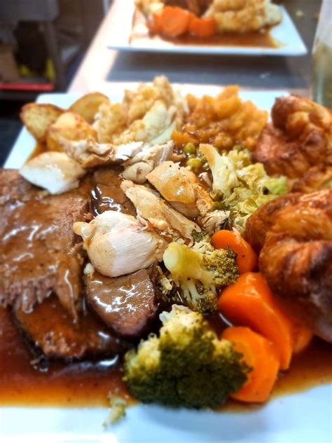 Sunday Lunch Near To Me at Daniel Gilmore blog