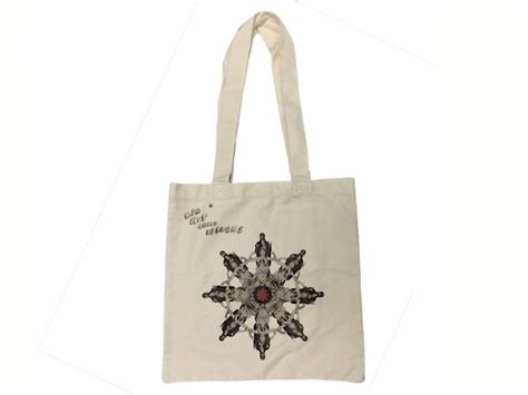 楽天市場レッドホットチリペッパーズ RED HOT CHILI PEPPERS TOUR SS 新品 生成り ツアーグッズ トート