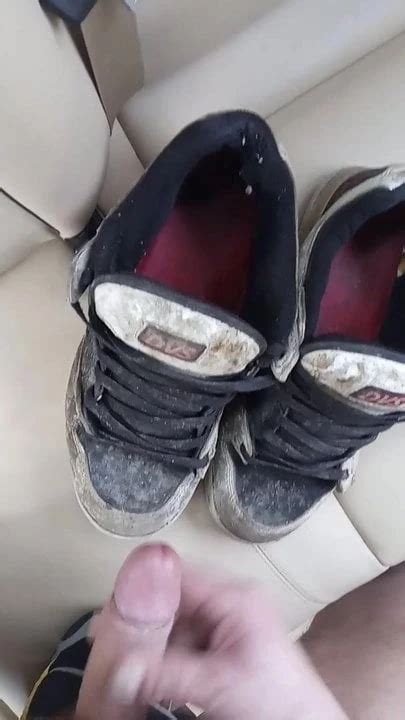 Cum On Dvs Skater Sneaks Gay Man Porn XHamster