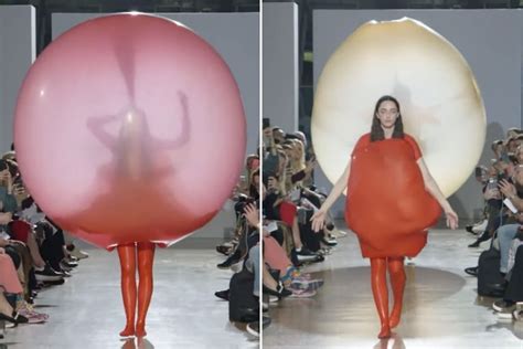 Balloon Dresses At Fashion Show Go Viral On The Internet