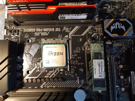 Процессор AMD Ryzen 3 3200G AM4 OEM — купить в интернет-магазине ОНЛАЙН ...