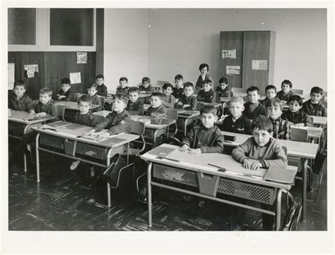 Photo De Classe Cp Cole Chevreuil Le Petit Quevilly De Ecole Chevreul Gay Copains D Avant