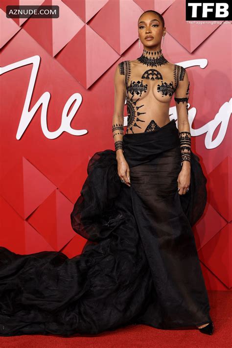 Jourdan Dunn Shows Off Her Sexy Tits At The Fashion Awards In London Fashion Talents Via