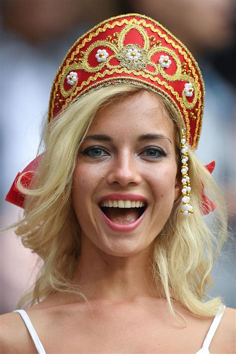 Russia S Hottest Fan Insists She S A Victim Of Revenge Porn Yahoo Sport