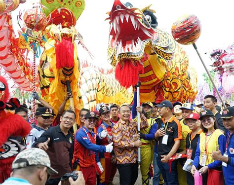 Sekda Ketapang Alexander Wilyo Harap Event Budaya Cap Go Meh Terus