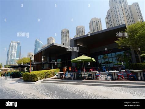 Restaurants and cafes along the beach promenade at the Marina beach in ...