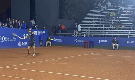 Varillas Vence En Su Debut En Lima