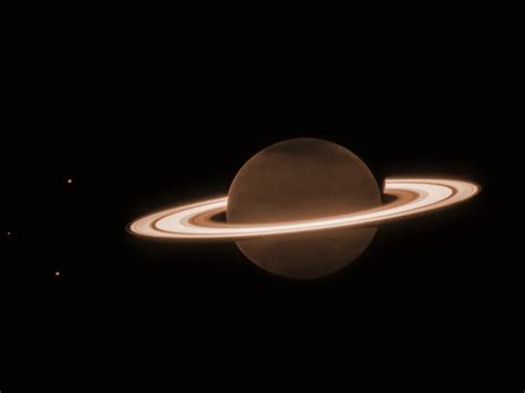 See The James Webb Telescopes First Image Of Saturn And Its Rings