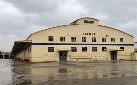 Fort Worth Rodeo S Big Move To Dickies Arena Makes This A Cowboy