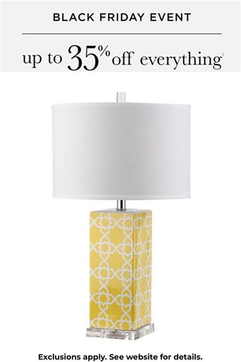 Wayne Table Lamp