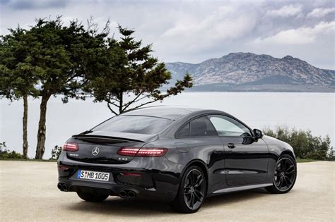 photo MERCEDES CLASSE E Coupé C238 53 AMG 4MATIC coupé 2020