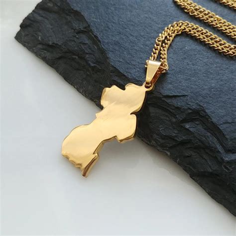 Guyana Map Pendant Jamii