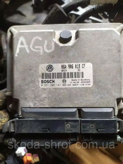 Купить Блок управления двигателем мозги 06A906018CF VAG Шкода Октавия ...