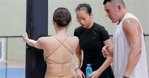 Hot girl gây tranh cãi khi khoe thành tích chơi pickleball 8 tiếng ngày