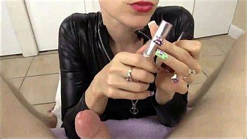 Lelu Love Se Pone L Piz Labial Y Envuelve Sus Labios Rojos Alrededor De Tu Polla Xvideos