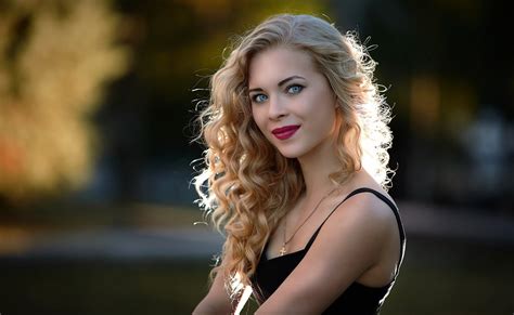 Model Hd Blonde Blue Eyes Depth Of Field Woman Lipstick Hd