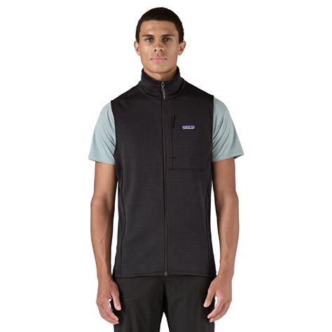 PATAGONIA Men's R1® Fleece Vest Black | TRAILPOINT