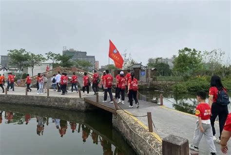 龙湖区龙祥街道志愿者协会妇联组织东华村“健康跑”比赛活动 龙湖妇联 龙湖新闻 蓝色河畔