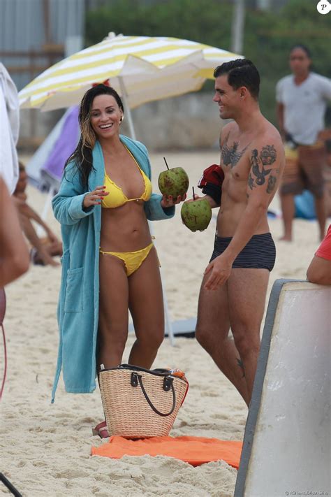 Naked Suzana Pires In Rules Of The Game