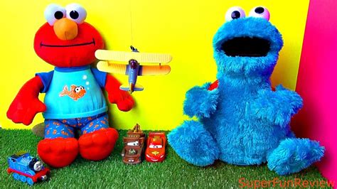 Count N Crunch Cookie Monster Unboxing Cookie Monster Eats Cookies