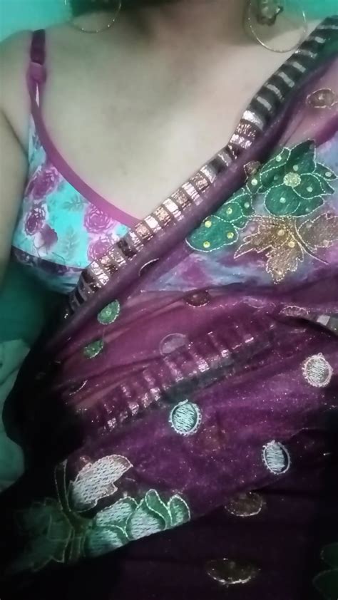 Indian Gay Crossdresser Gaurisissy Showing Her Full Bod