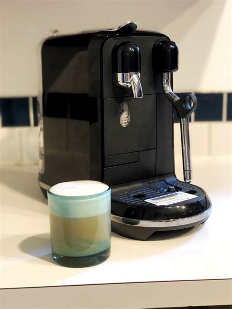 Nespresso Creatista Uno Review - Really Into This