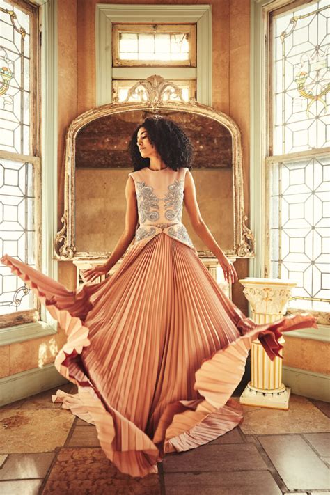 Elegant Exposures Boudoir And Fine Art Nude On Location Lindsay Adler Photography Workshops