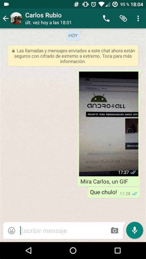 Cómo enviar GIFs en WhatsApp