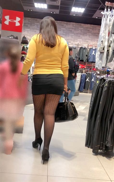 Milf In Fishnet Stocking Forum