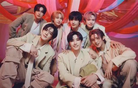 Lirik Lagu Ice On My Teeth ATEEZ Yang Debut Di Billboard Sukabumi Update