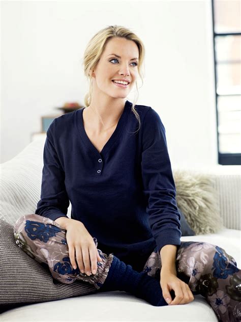 Femilet Fall 2011 Lingerie