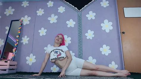 Yoga Workout Latina Cute MILF Flashing Tits See Through Leggings XHamster