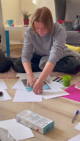 Арт-терапия и метафорические карты - YouTube