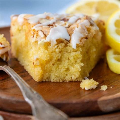 Moist Fluffy Almond Flour Lemon Cake Easy Tips Gluten Free