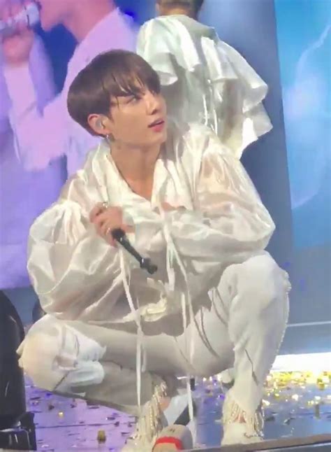 20 Fan Taken Phone Camera Photos Of BTS S Jungkook That Show Just How Hot He Is In Real Life