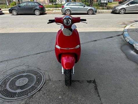 Скутер 49 кубика гр. Сливен Сини камъни • OLX.bg