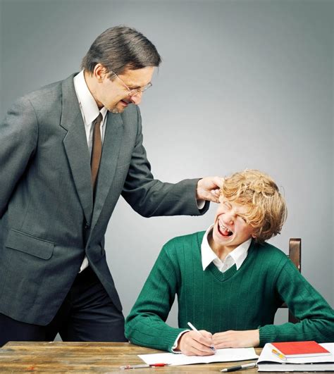 Создать комикс мем "учитель, злой учитель, преподаватель" - Комиксы ...