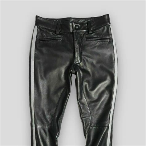 Pantaloni Da Uomo In Pelle Gay Vera Pelle Di Agnello Colore Nero Colore Fatto A Mano Biker