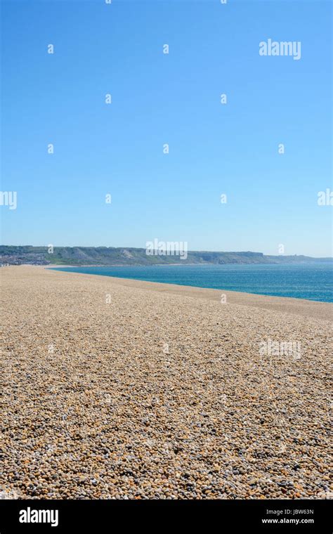 Chesil Beach Pebbles Hi Res Stock Photography And Images Alamy