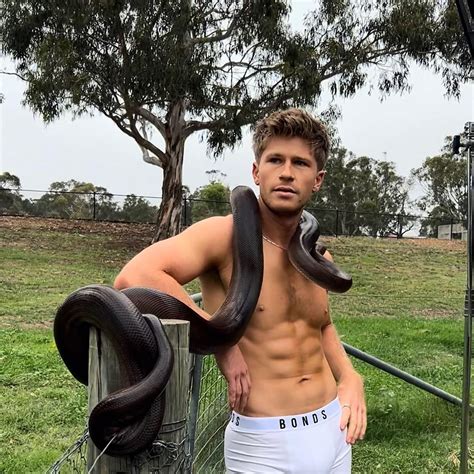 Robert Irwin Shares Steamy BTS Pics of Him Bulking Up For Sexy Bonds