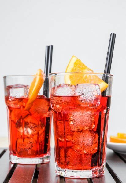 Aperitivo spritz Stock Photos, Royalty Free Aperitivo spritz Images ...