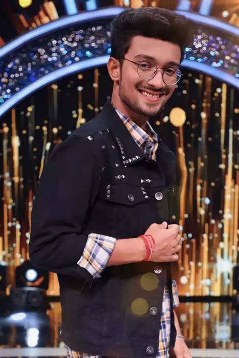 Indian Idol Rishi Singh Wins The Show Takes Home Trophy Prize