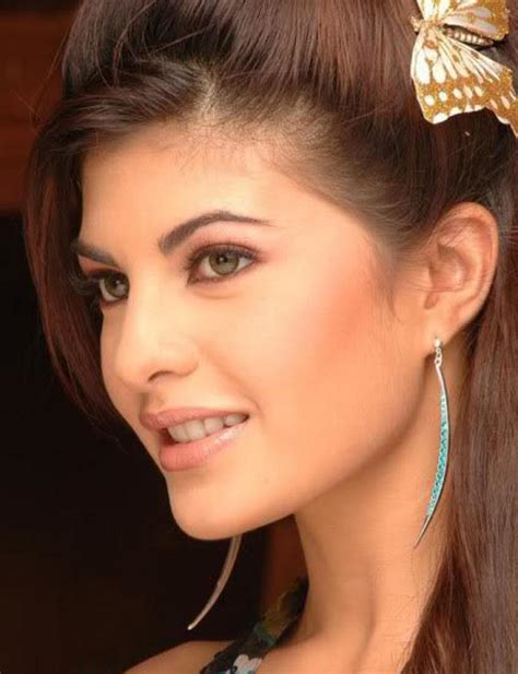 Actress Sexy Gallery Jacqueline Fernandez Latest Hot Wallpaprs