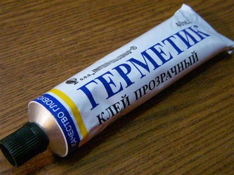 Прозрачный клей-герметик 40мл для склеивания металла, резины и пластик ...