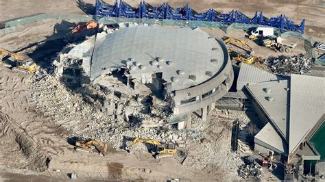 Fawley Power Station Demolition Of Control Room Under Way Bbc News