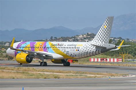 DSC 0439 EC NDC Airbus A320 271N Vueling Serial 8945 Mala Flickr