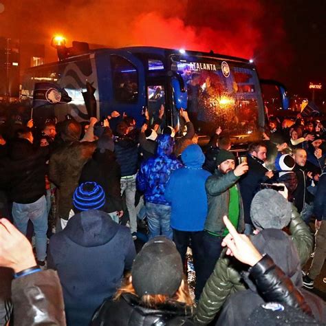 Limpresa Dellatalanta In Champions La Festa Dei Tifosi A Bergamo